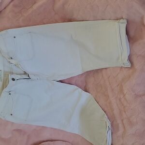 Levi Capri jeans